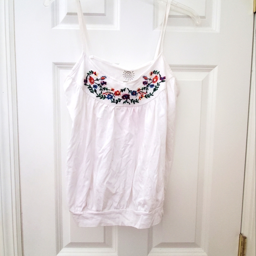 NWT Floral Tank